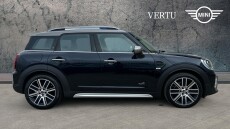 MINI Countryman 1.5 Cooper Exclusive ALL4 5dr Auto [Comfort Pack] Petrol Hatchback